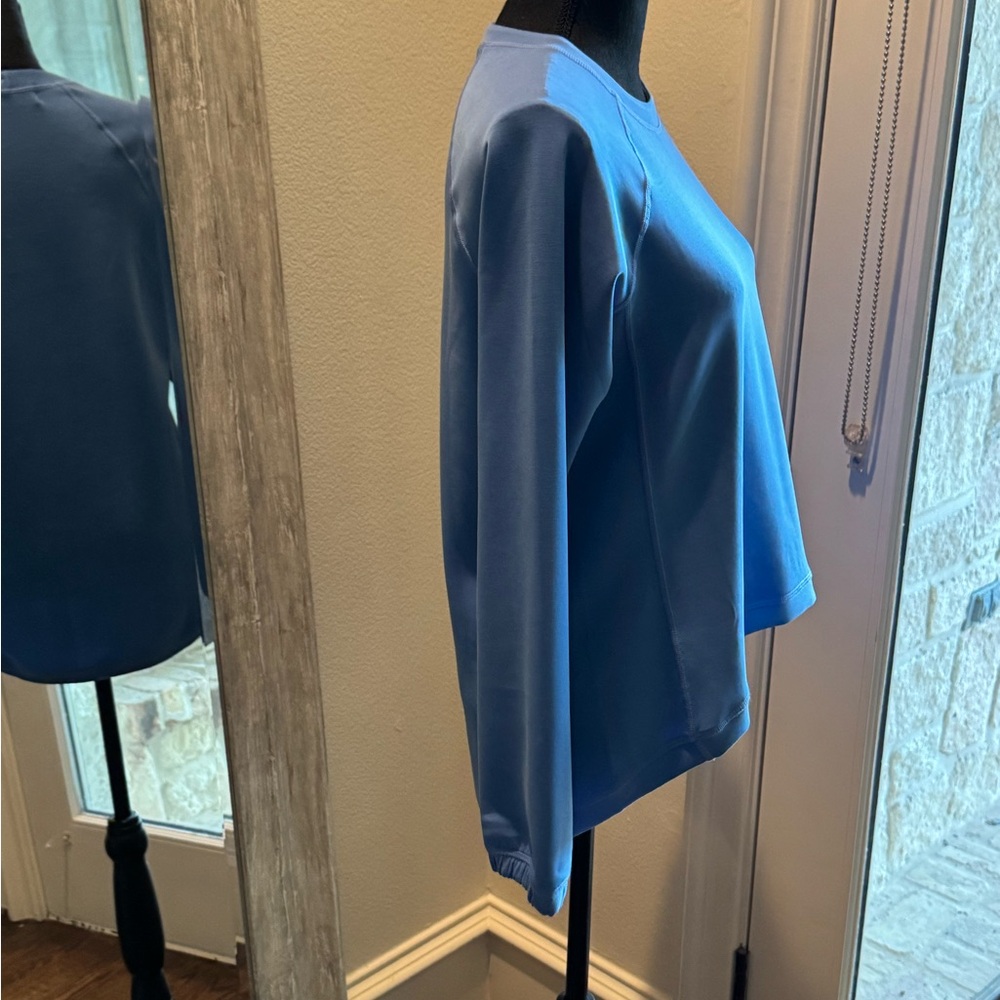 NUX Sweatshirt - Picture 6 of 8